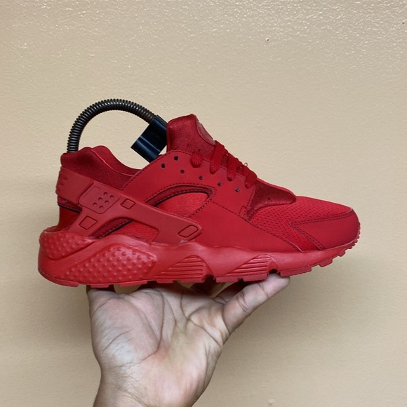 Nike Air Huarache “Triple Red” - Picture 4 of 16